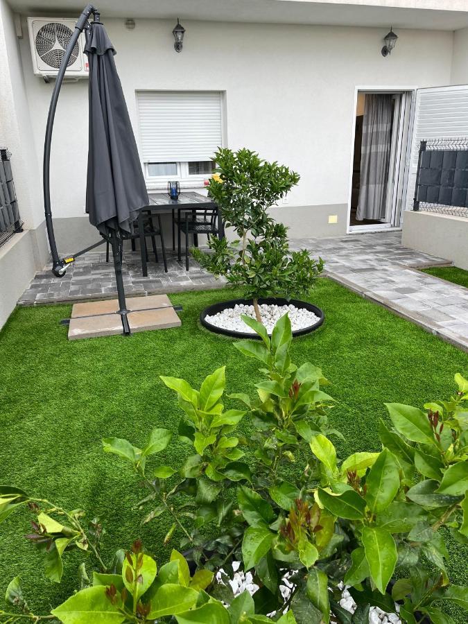 Ante'S Apartment Split Bagian luar foto