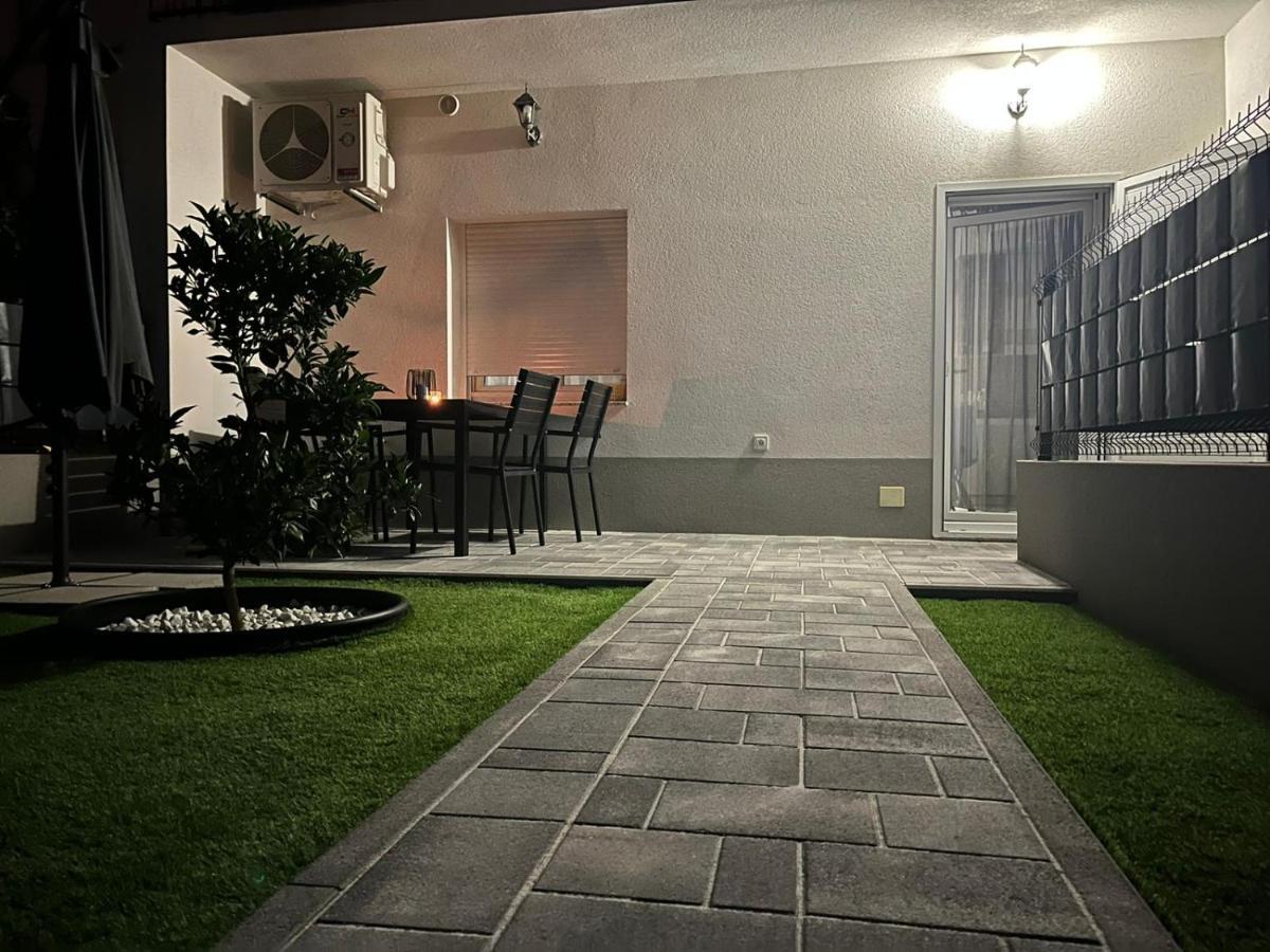 Ante'S Apartment Split Bagian luar foto